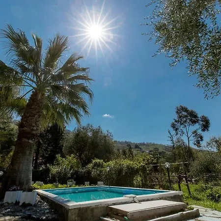 Holiday home Lucifero Contura